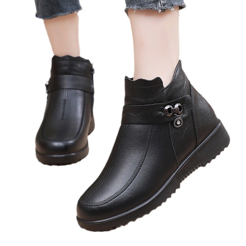 热卖新款牛皮妈妈棉鞋加厚绒毛软底中老年妈妈皮靴厂家直销批发高清大图