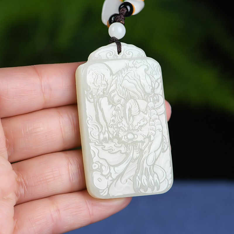 臻玉盈和田玉貔貅玉吊坠 男女士款进宝貔貅玉牌玉坠玉石玉挂坠