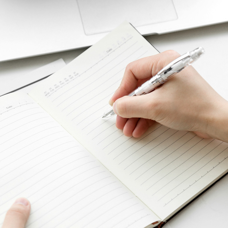 广博(GuangBo) GBP25668 皮面记事本 A5 96张 1本装 黑 单位:本高清大图