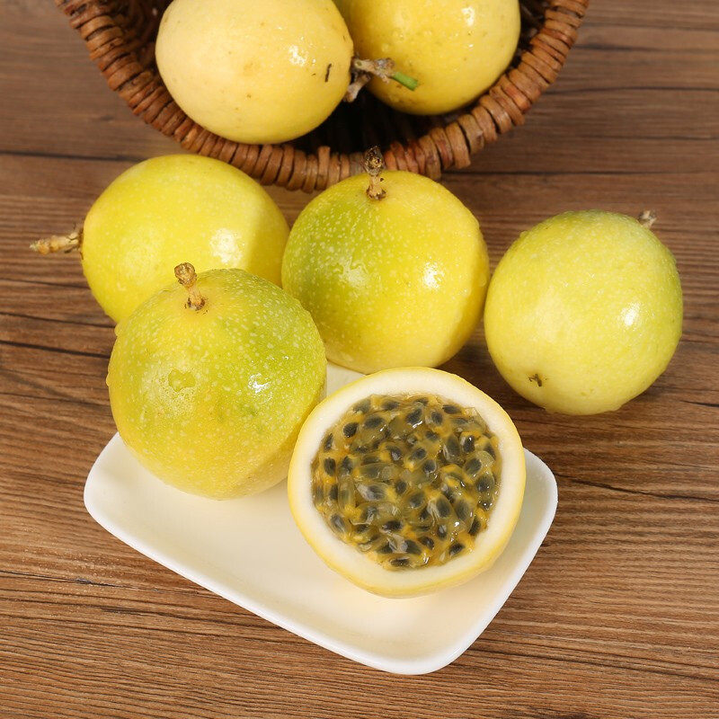 [熊猫鸟]黄金百香果 西番莲鸡蛋果 净重2.5斤 中果 单果45-60g 新鲜采摘高清大图