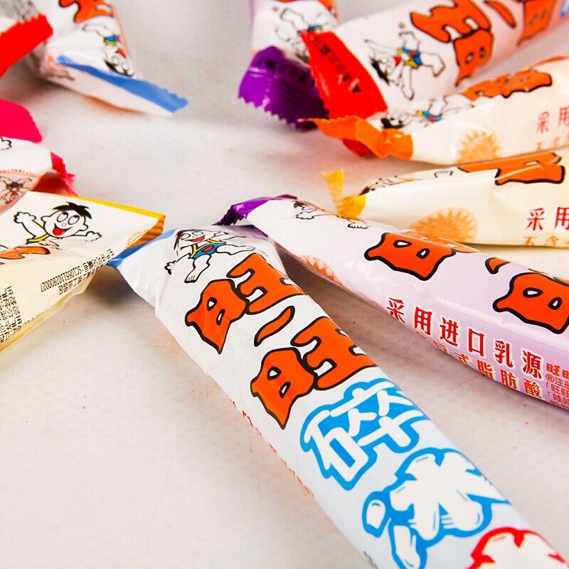 旺旺碎冰冰草莓味冰棒可乐味碎碎冰棒棒冰旺旺碎冰冰5支混合口味