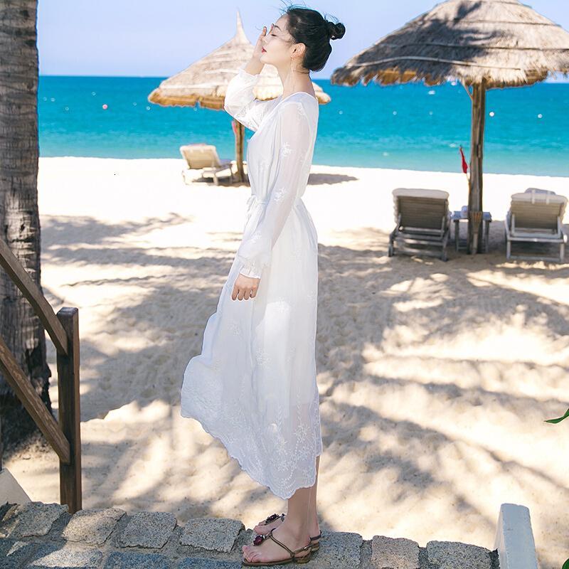 2017夏季新品女装长袖白色雪纺连衣裙波西米亚长裙海边度假沙滩裙白色