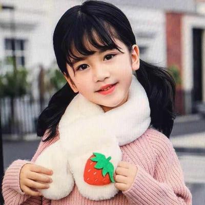 宝宝秋冬季保暖围脖可爱超萌女宝仿兔毛柔软围巾女童脖套加厚卡通 白色草莓