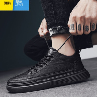 聚范夏季款男鞋2024新款厨房防水防滑板鞋男士休闲皮鞋纯黑色工作男装