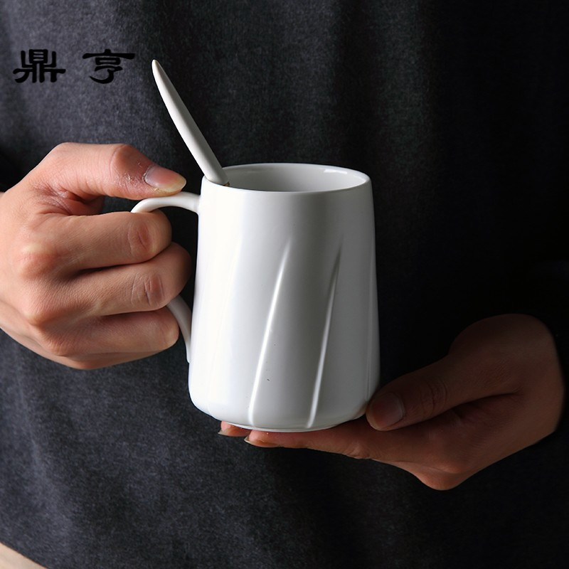 鼎亨欧式咖啡杯家用杯子陶瓷带盖带勺子男女士适用情侣马克杯办公