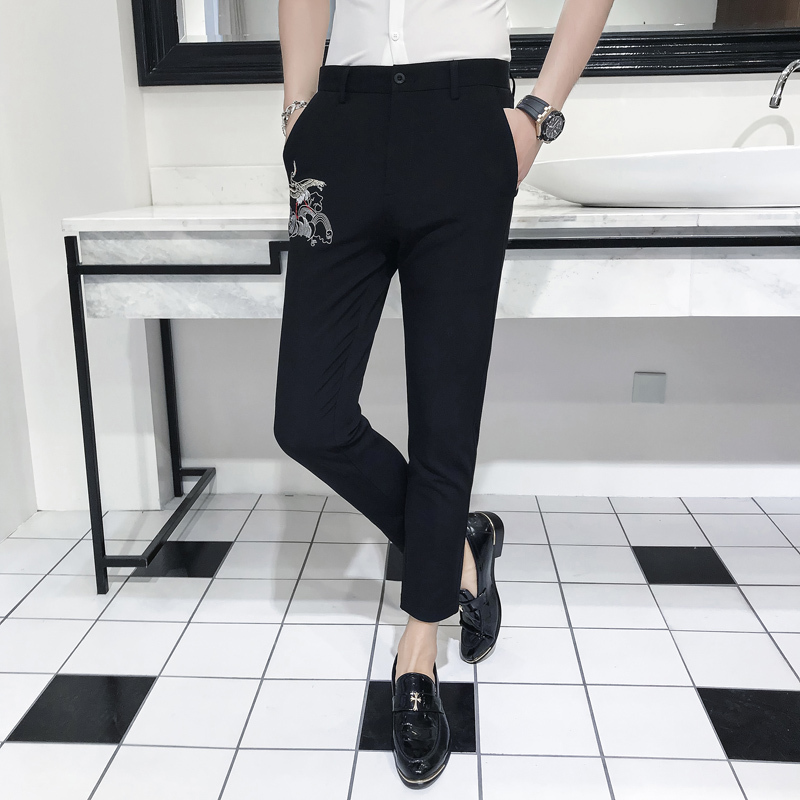 中国风绣花男士休闲裤青年时尚气质男装修身小脚裤潮男九分裤免烫