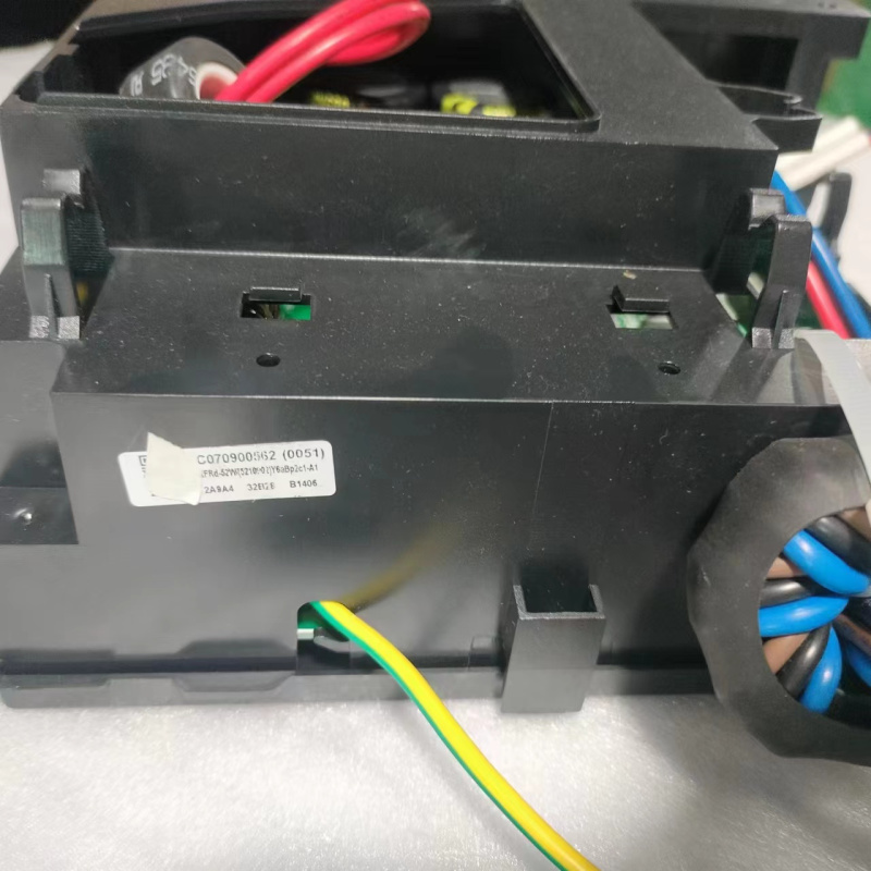 帮客材配 全新原装 P0970097949 IVH- 52YF1W 外机主板 需确认版本号 B44FF 收前务必验货高清大图