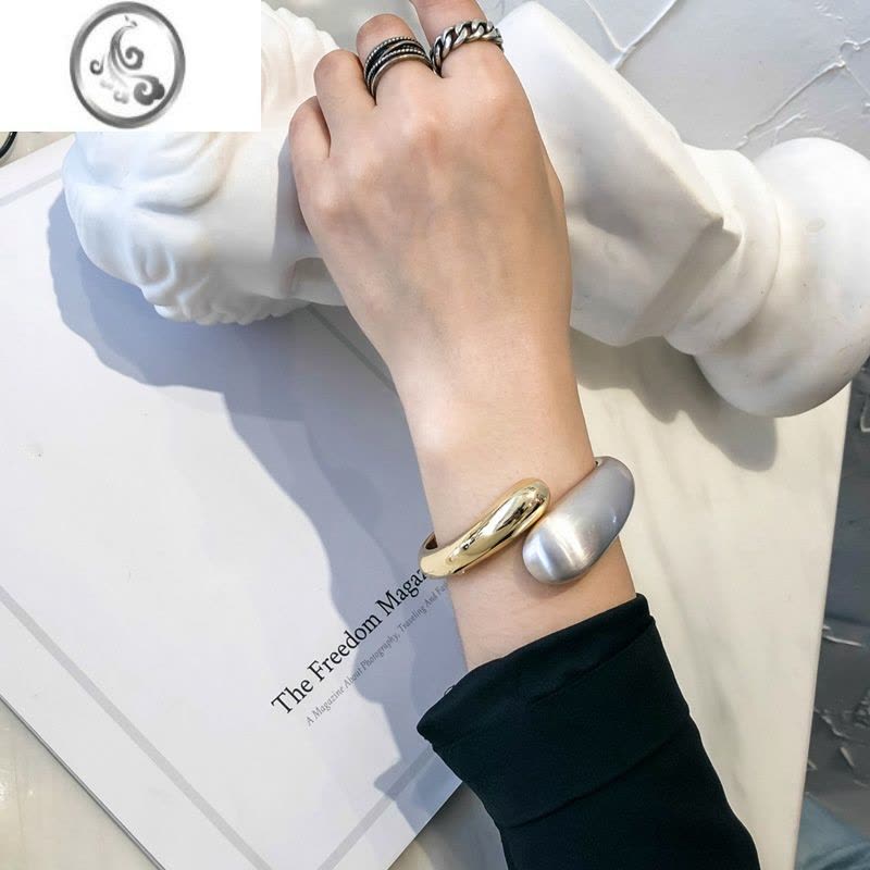 JiMi新款欧美流行简约冷淡风双头双色拼接开口合金弹簧宽手镯女配饰品图片