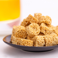 零食工坊(snack show)拉面丸子鲜虾味100g海鲜味干脆面锅巴国产休闲零食小吃袋装(该商品为散称产品,以重量为准