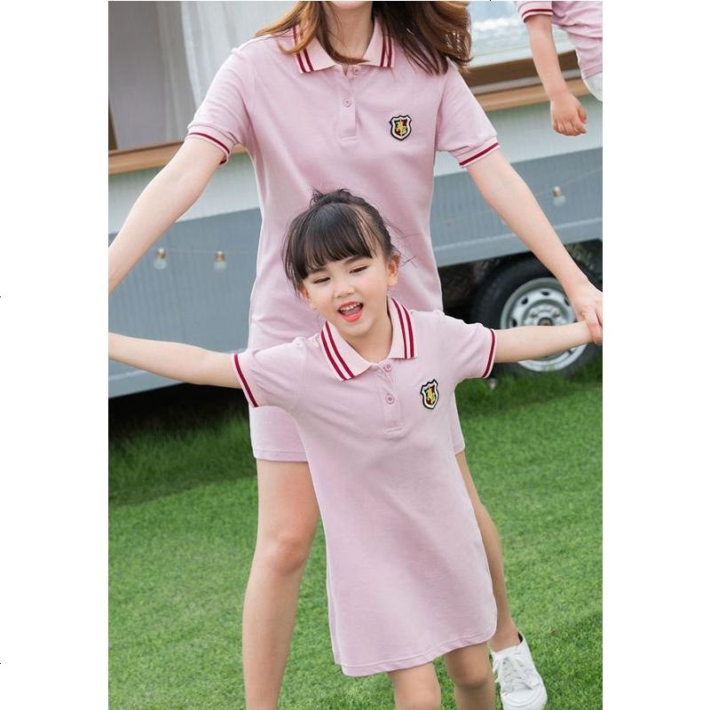 亲子装一家三口夏2019新款潮母女装连衣裙全家装春装幼儿亲子班服