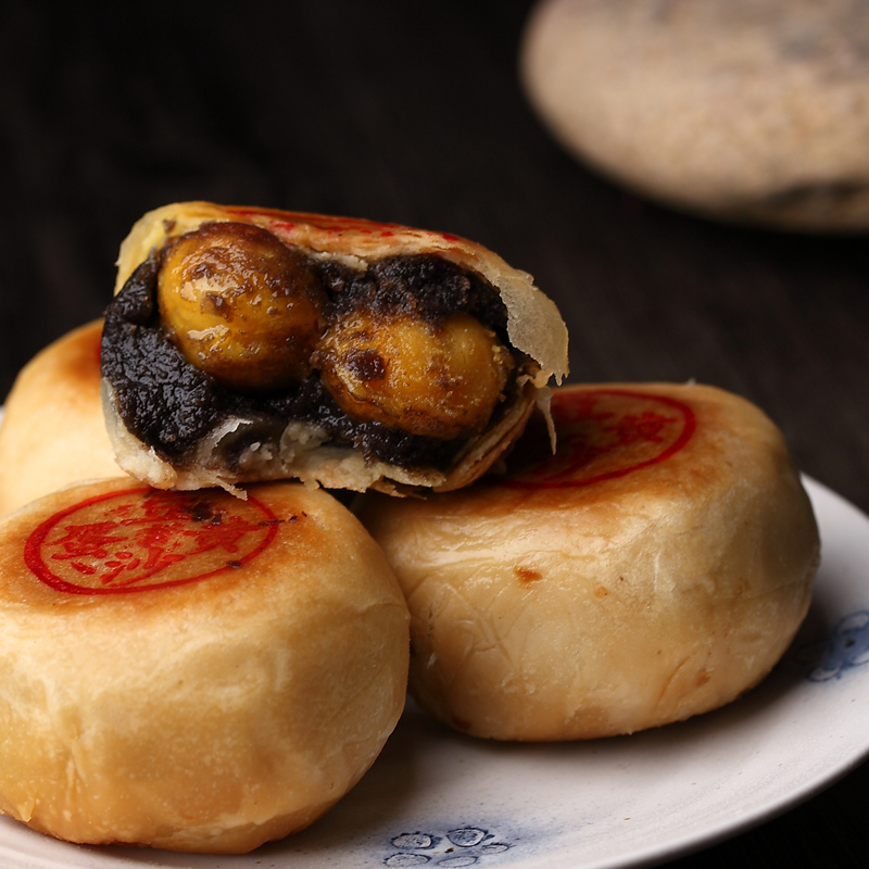 潮式朥饼潮汕手工传统月饼双蛋黄乌豆沙蛋黄酥散装老式喜饼