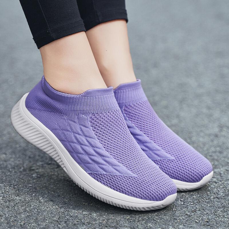 迪鲁奥diluao新款女式网面老人鞋女软底舒适妈妈一脚蹬休闲跑步鞋中