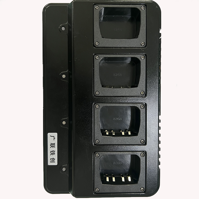 广联铁创 对讲机四路充电器 适配P8808R/P8608/P3688+ 8668L 套高清大图