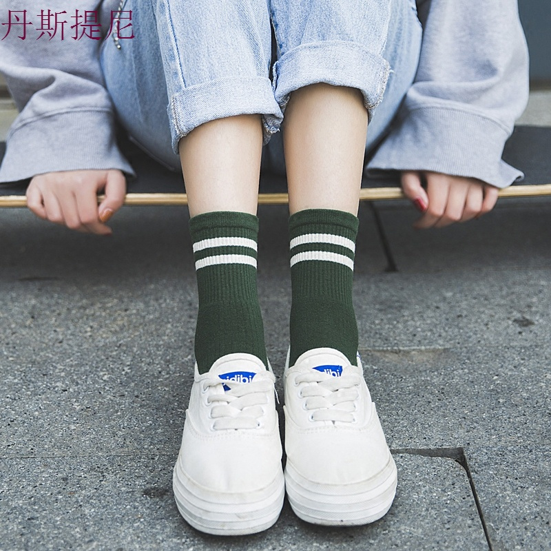 韩版黑白条纹学院风二杠女袜棉袜中筒棒球袜条纹潮袜百搭运动防臭