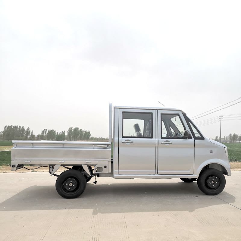 新款全封闭汽车轿车电动四轮车成人代步车电动汽车快递小货车皮卡油电两用拉货纯电动新能源图片