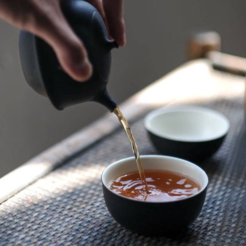 万仟堂(Edenus)旅行茶具套装便携包快客杯一壶二杯功夫茶具套装合欢杯 黑铁釉高清大图