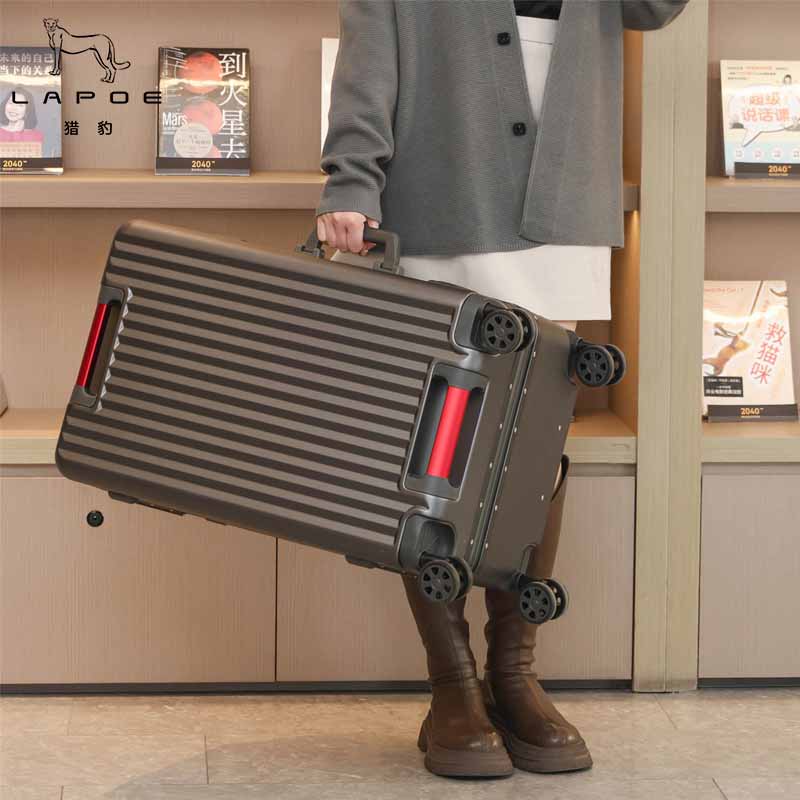 猎豹 4:6开超大容量拉杆箱行李箱24寸 LB24E/个高清大图
