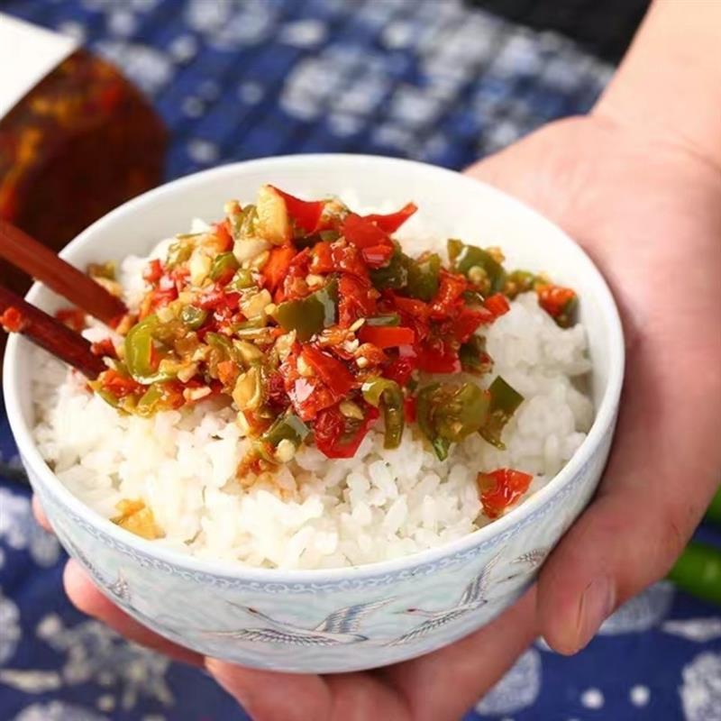 四川手工剁辣椒酱超特辣蒜蓉青红剁椒酱下饭菜蒜香辣椒酱罐装现做