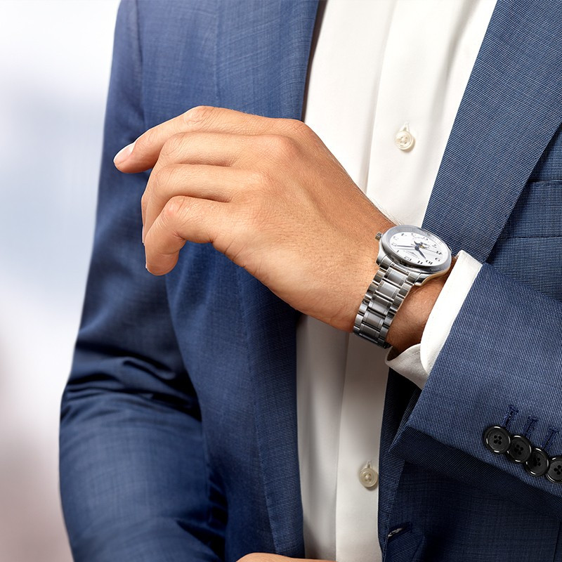 浪琴longines新款名匠系列小蓝针月相手表白色不锈钢表盘时尚休闲商务