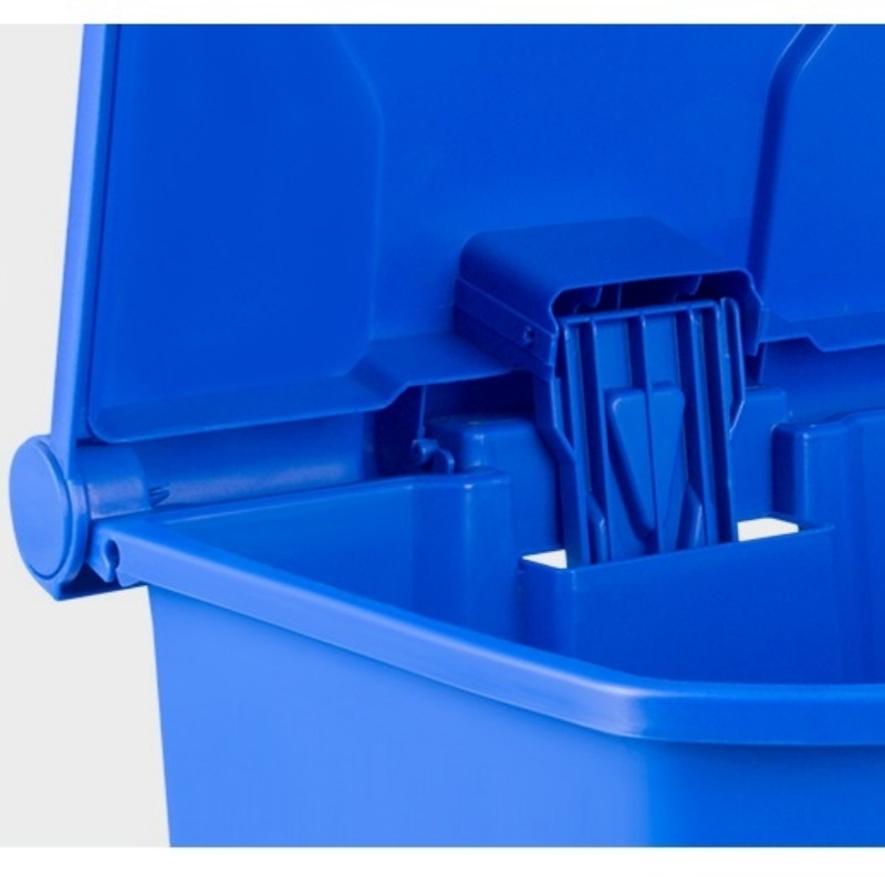 攸形 脚踏垃圾桶高清大图