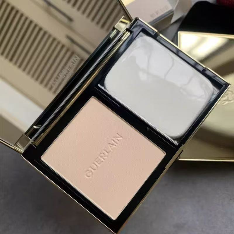 娇兰GUERLAIN进新版金钻修颜粉饼01#8.7g口干湿两用粉饼8.7G适合所有肤质光泽妆效长效持妆轻薄透气自然裸妆高清大图