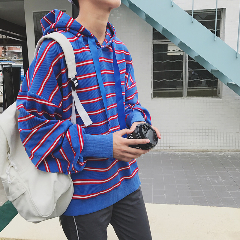 18春装韩版男款清新蓝紫条纹卡通贴布连帽套头卫衣学生长袖短外套