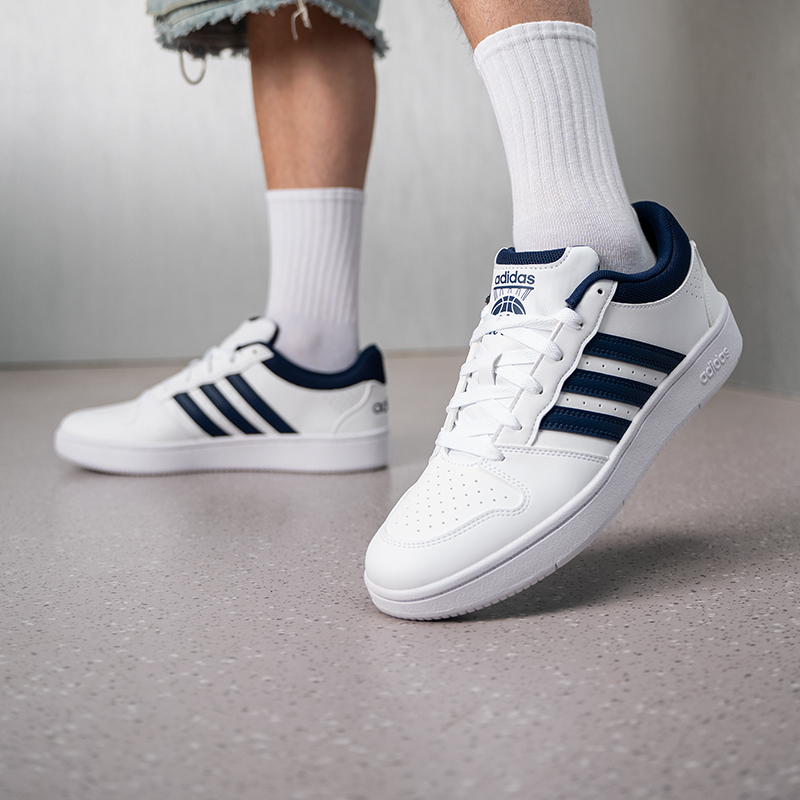 阿迪达斯（adidas）男鞋新款时尚潮流运动鞋低帮耐磨透气休闲板鞋KI1058 ZP高清大图