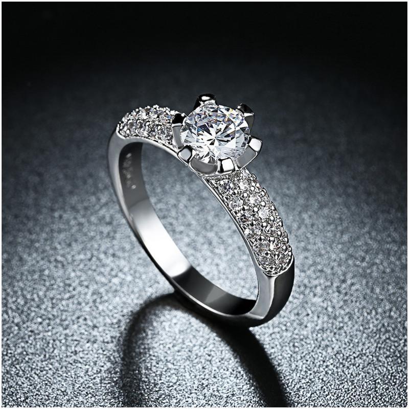 R812-C Couple Love Gold Ring铂金订婚戒指男女钻石情侣简约日韩送女朋友七夕情人节礼物