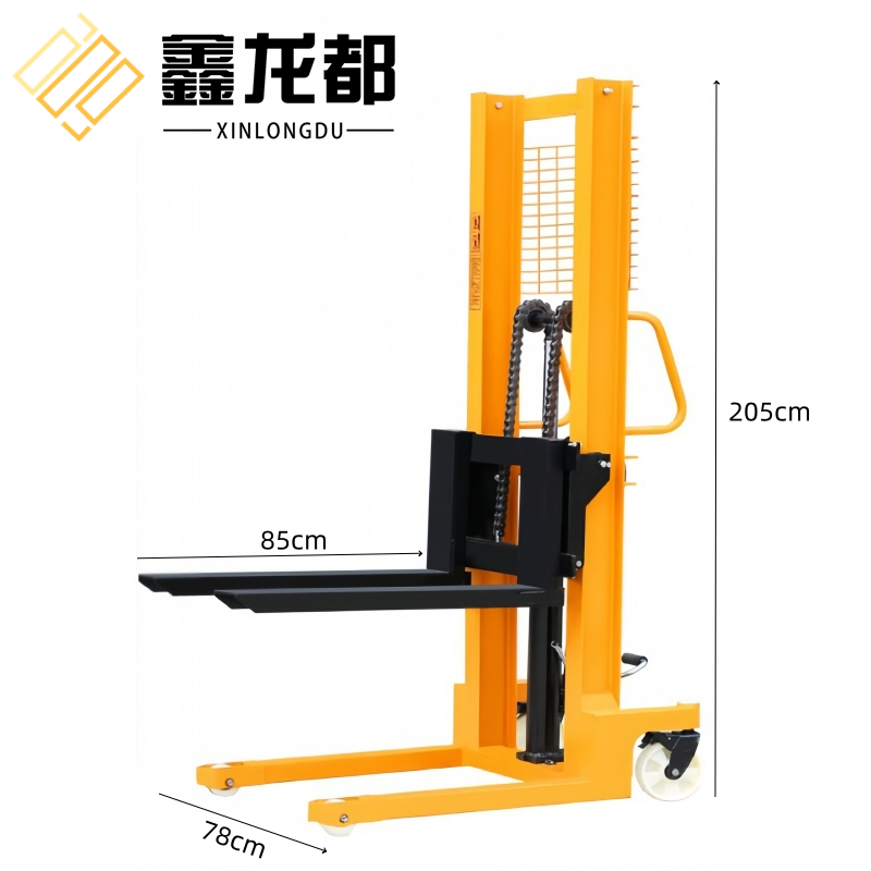 鑫龙都 升降叉车3T台