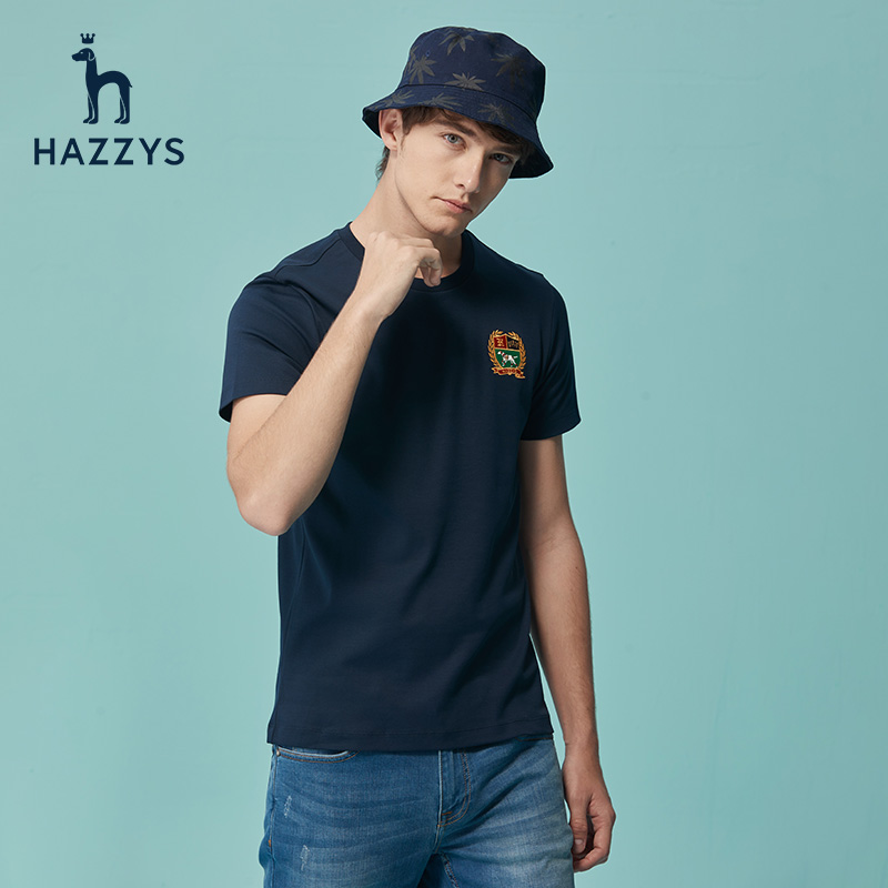 哈吉斯hazzys春夏装新款t恤男大狗图案常规款短袖男士t恤astze09bi89