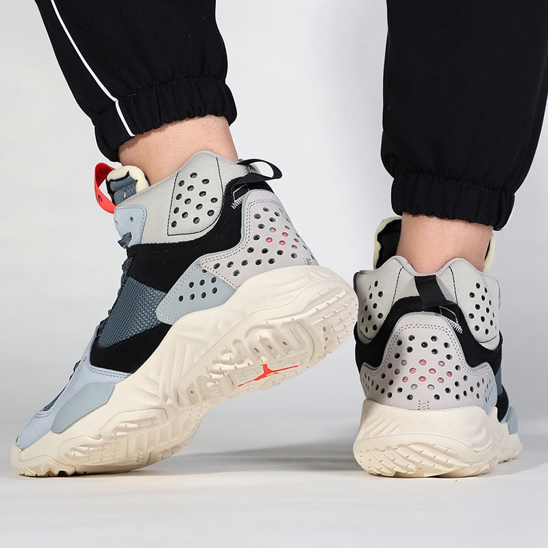 Nike/耐克 男鞋21新款JORDAN DELTA MID舒适耐磨轻便篮球鞋 DC2130-300