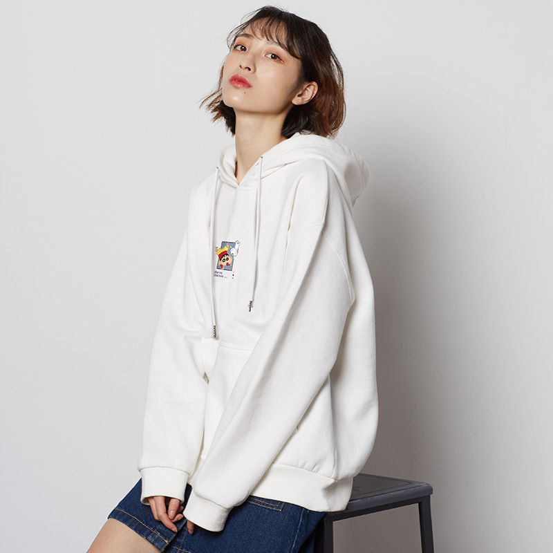 1折价429元蜡笔小新连帽卫衣女春秋新款薄款宽松韩版慵懒白色上衣ins