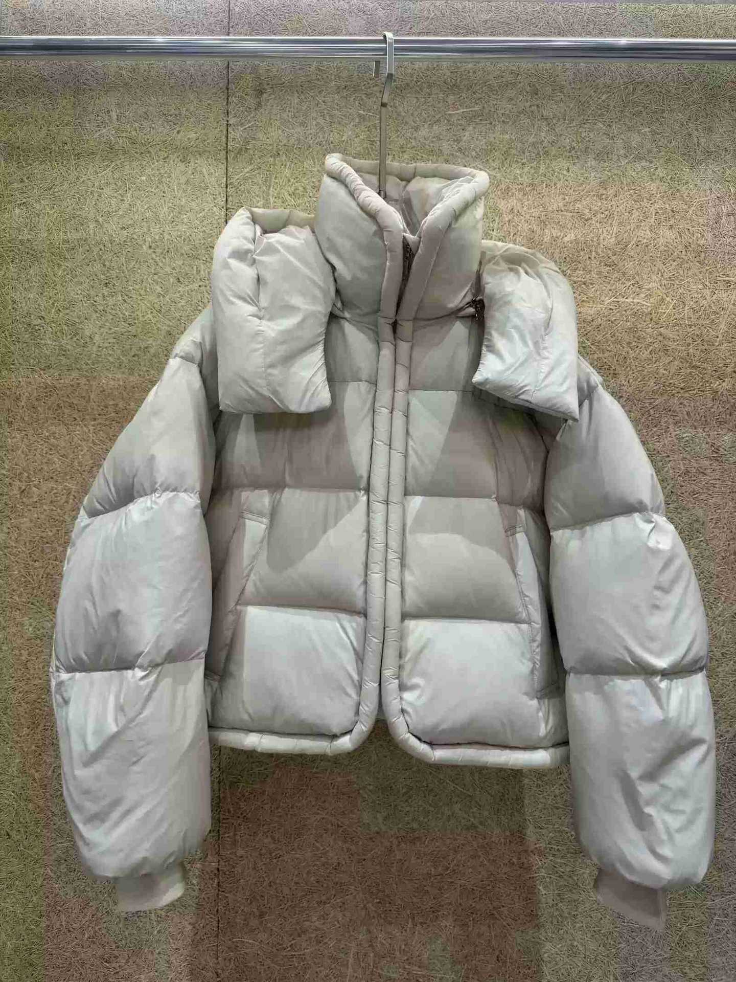 2025年冬季纯色宽松外套新款时尚韩版面包棉服加厚保暖棉衣 米白色 L（推荐125-145）