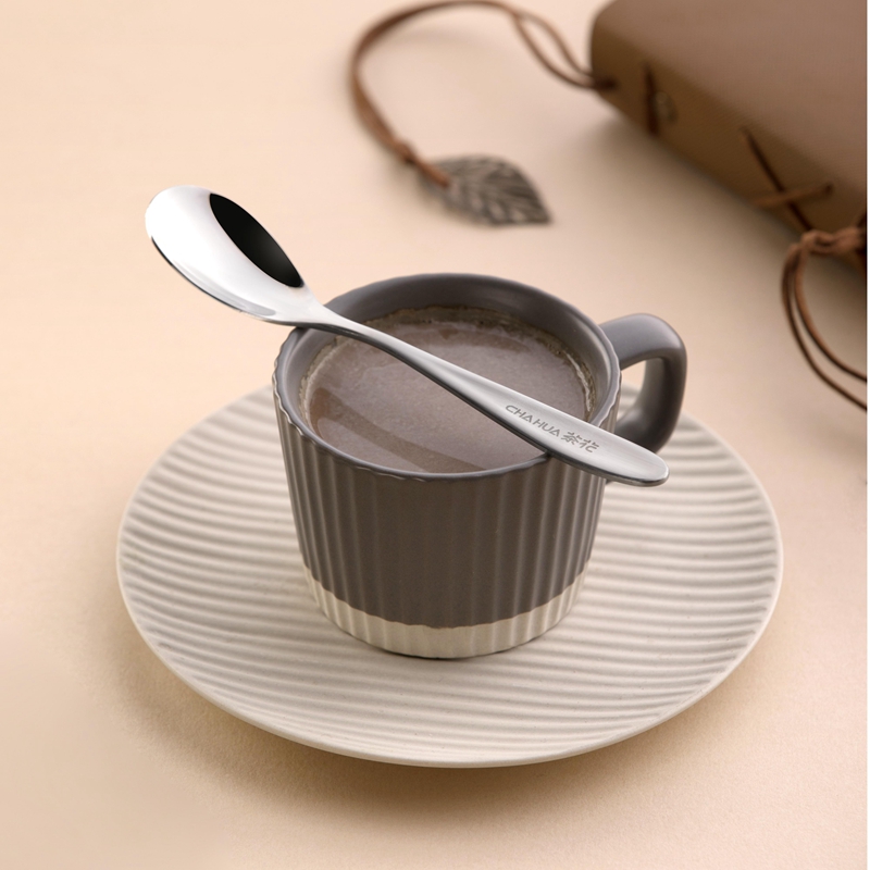 茶花 甄享304不锈钢中椭圆餐勺 15.8*3cm/个高清大图