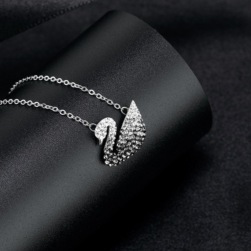SWAROVSKI 施华洛世奇黑白渐变天鹅(大)ICONIC SWAN人造仿水晶项链女锁骨吊坠 礼物女 5614103