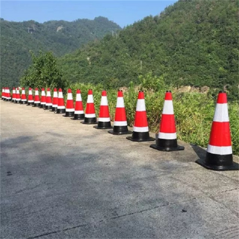 丰甲橡胶路锥反光锥雪糕桶FJ-078