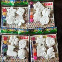 迷你石膏娃娃儿童石膏绘画涂鸦彩绘超市幼儿园手工DIY材料批发 2袋送3个白胚