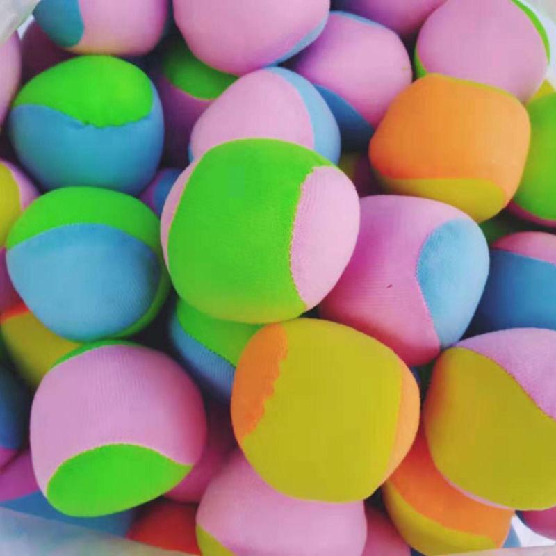 儿童手工沙包沙袋幼儿园粘粘球玩具丢沙包双色粘靶球纯色小布球