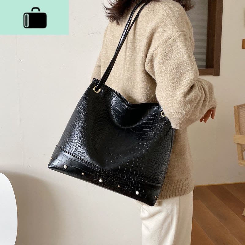 复古港风单肩包大包包女2020新款潮韩版百搭质感斜挎包时尚水桶包NEW LAKE女士单肩包图片