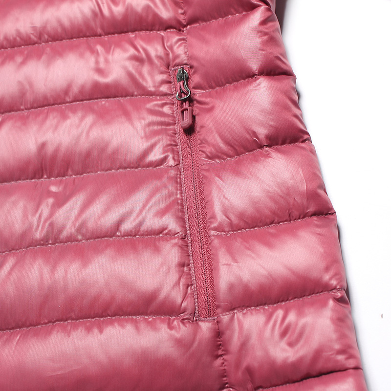 Marmot/土拨鼠户外运动女士防风拒水保暖700蓬羽绒服