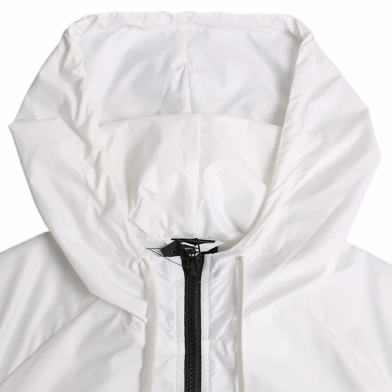 耐克(NIKE) 2019春女子运动外套 WR JKT AR3093-010