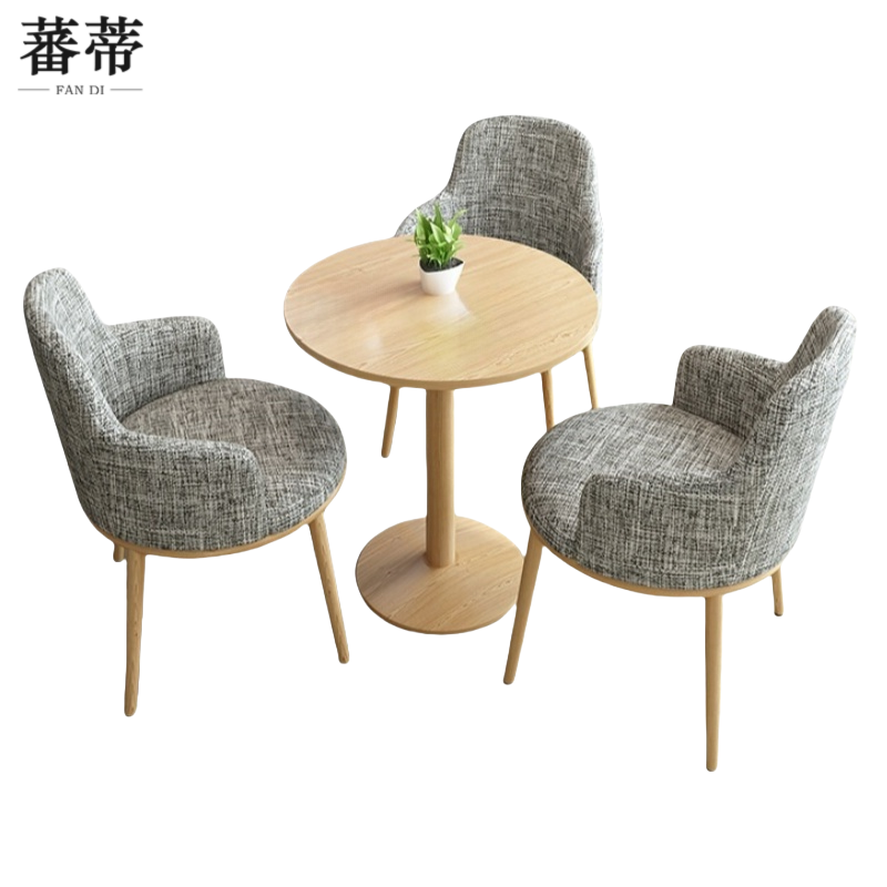 蕃蒂接待桌一桌三椅套高清大图