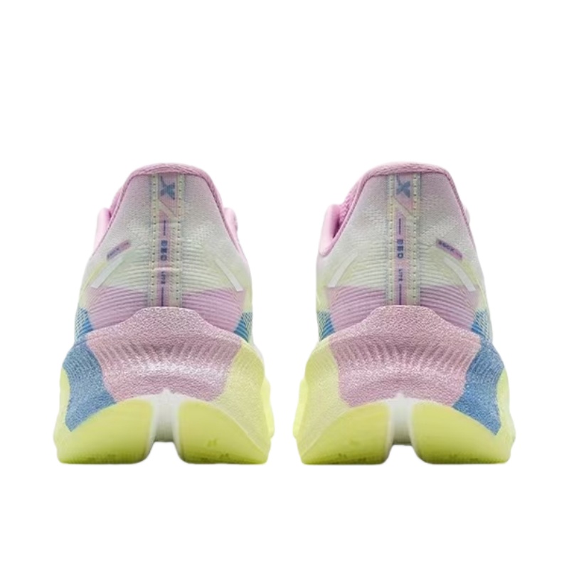 特步跑鞋975318110001高清大图