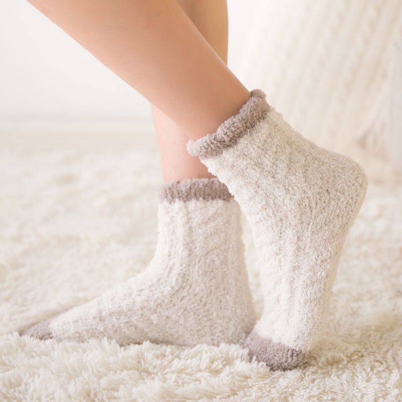 珊瑚绒袜子女毛冬季加厚加绒保暖睡眠月子长袜产后秋冬新款睡觉袜青戈