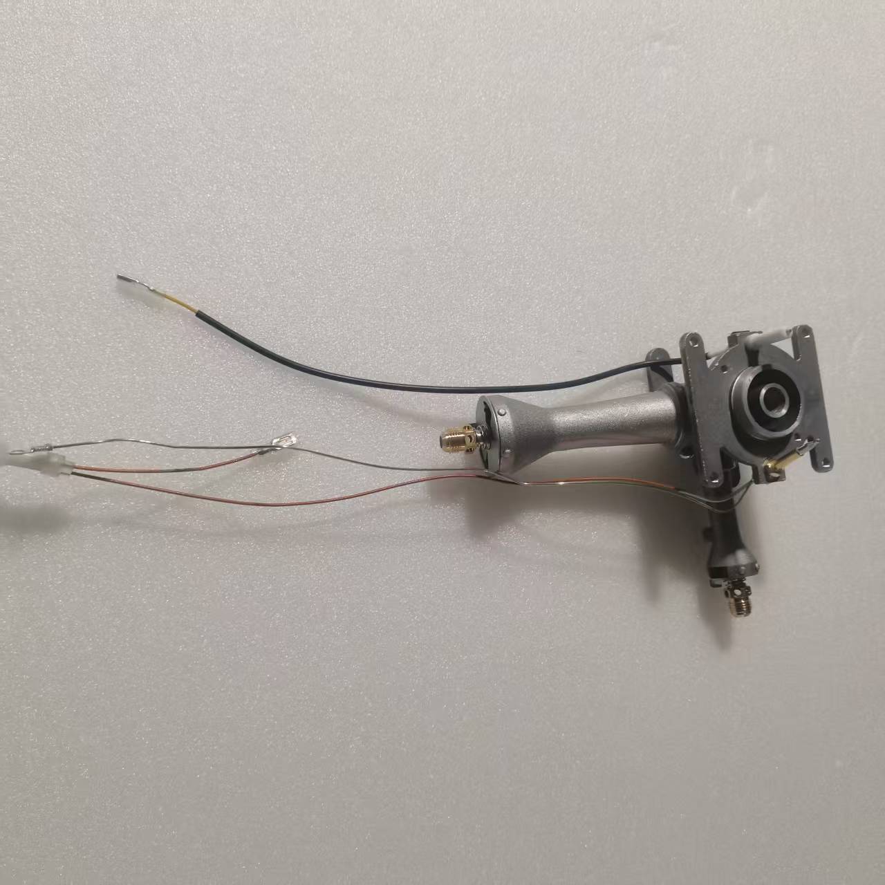 帮客材配 全新原装法迪欧燃气灶JZT- 2B901炉头(左侧)短 天然气 收前务必验货高清大图