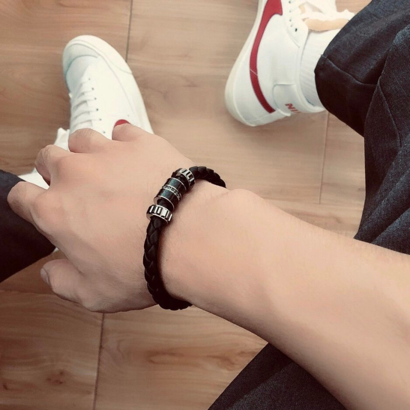 美国直邮施华洛世奇swarovski黑色棕色皮革转运珠男士手镯手链黑色款