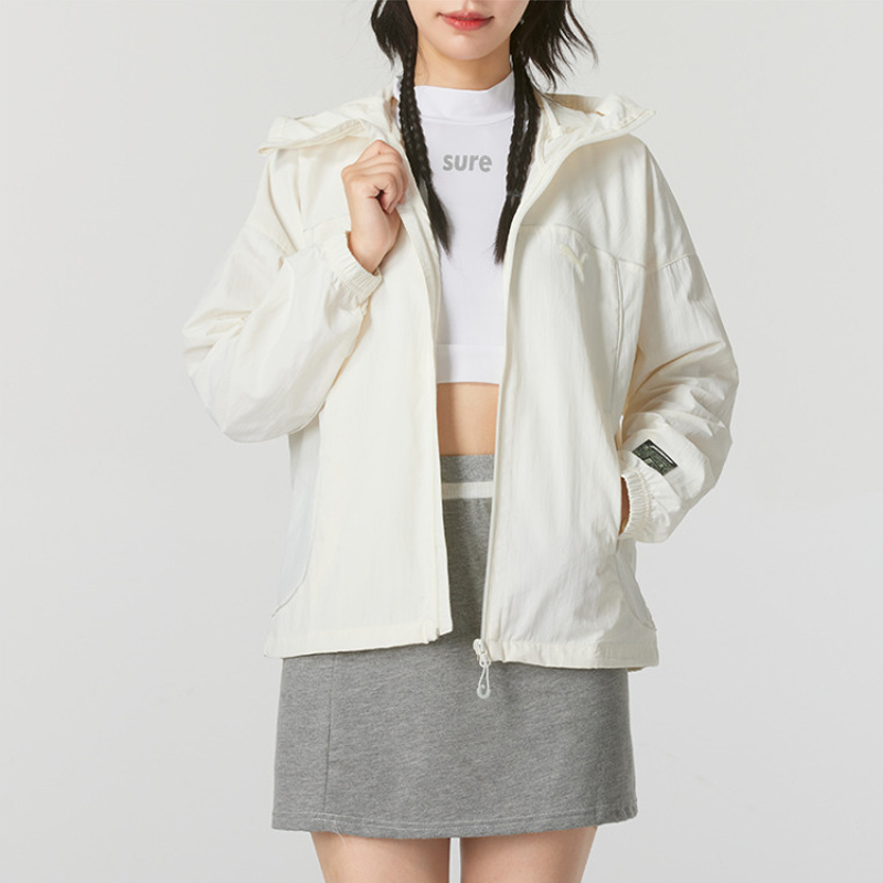 彪马(PUMA)外套女装新款休闲运动上衣跑步训练夹克梭织连帽外套628763-30 ZP