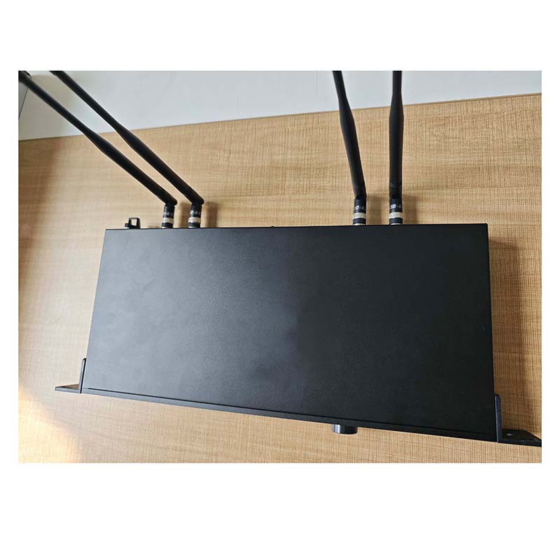 天地伟业真分集无线话筒TD-D5844L高清大图