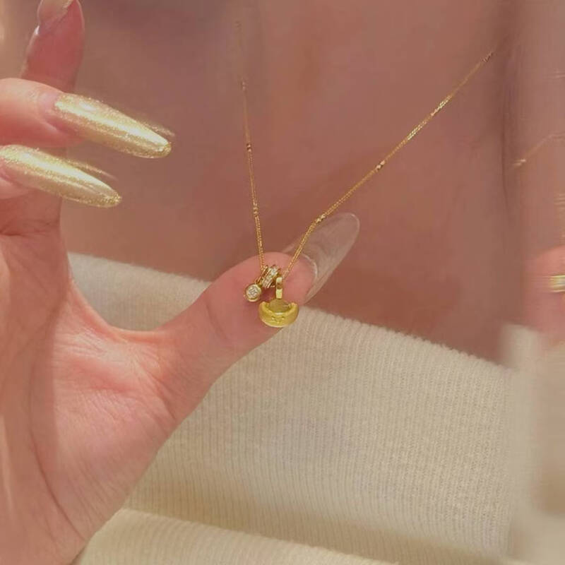 周大福ING系列可爱金元宝足金黄金吊坠女计价(工费180元)F237905新品礼物高清大图