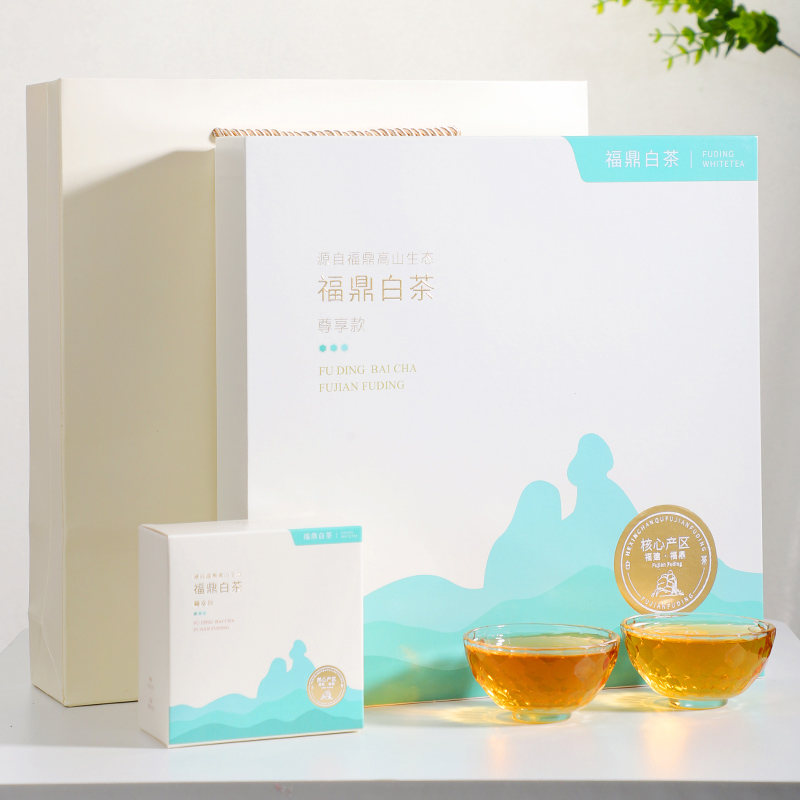 福鼎白茶小方片2016年老白茶叶贡眉枣香寿眉闷泡饼干茶盒装40片高清大图